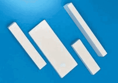 隆鼻材料硅膠和膨體的區(qū)別?