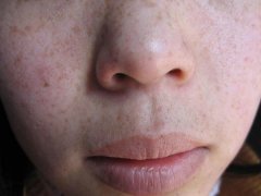 Ę�ϳ��F(xi��n)����ɫ��ԓ���ȥ����?